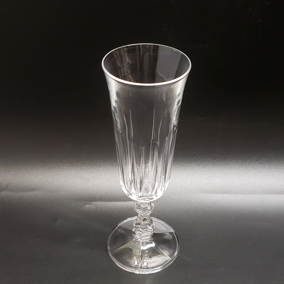 Elegant Vintage Victoria by Royal Crystal Rock Champagne Glass RCR Made in Italy - Picture 7 of 17